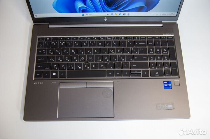 Hp zbook firefly 15 g8 i7 1165G7 / 64gb/ssd 1000gb