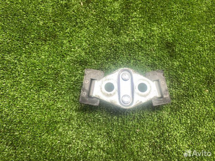 Ответная часть замка багажника Hyundai I30