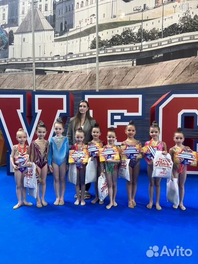 Тренер по растяжке (художественная гимнастика)