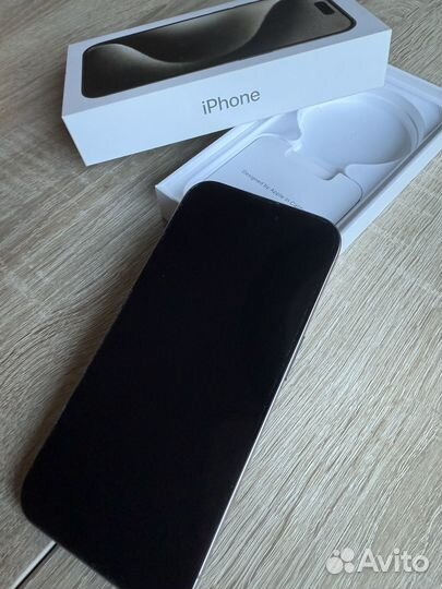 iPhone 15 Pro, 512 ГБ