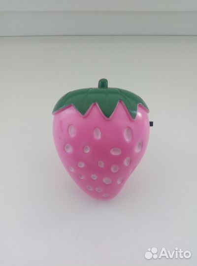 Светильник-ночник в розетку Camelion