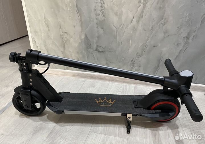 Детский электросамокат