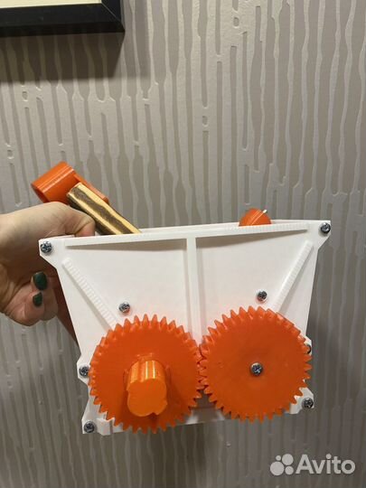 Виноградодавилка / Пресс для отжима винограда/вино