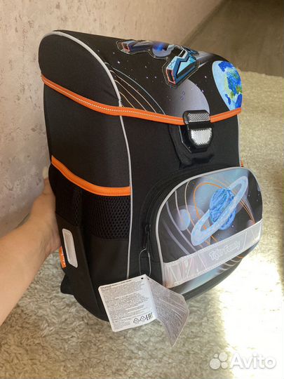 Школьный рюкзак