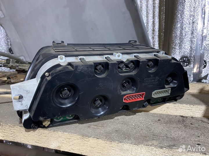 Приборная панель на ваз 2110 2111 2112