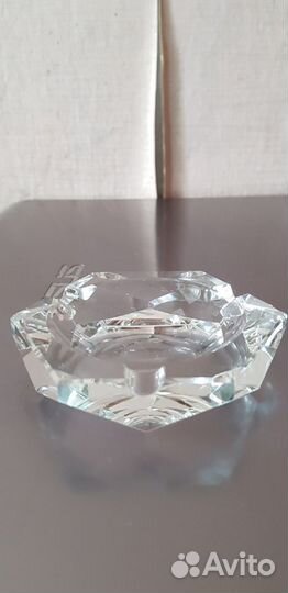 Хрустальная пепельница