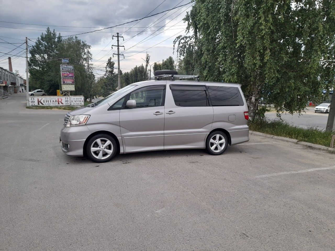 Toyota Alphard: фото владельца