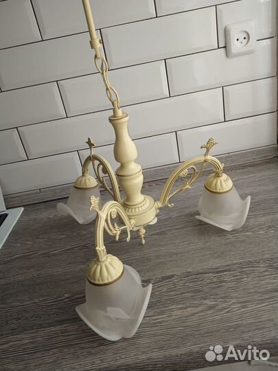 Продам бу люстру