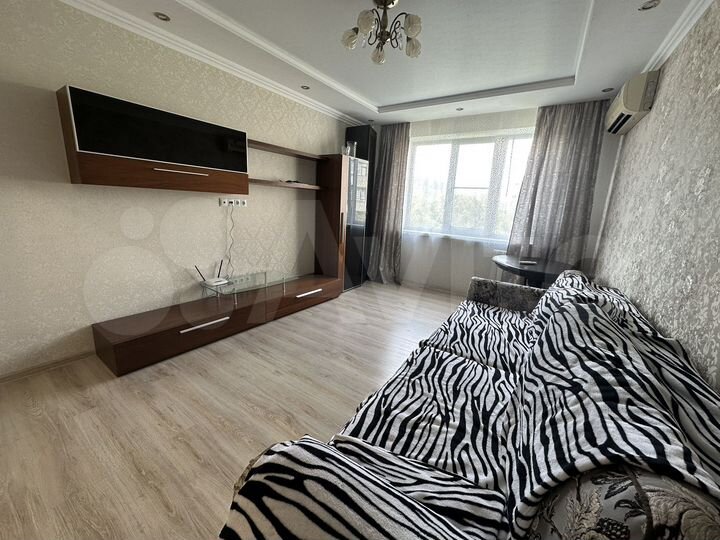 2-к. квартира, 55 м², 6/9 эт.