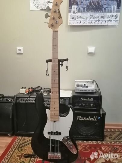 Bacchus universe series jazz bass (dimarzio)