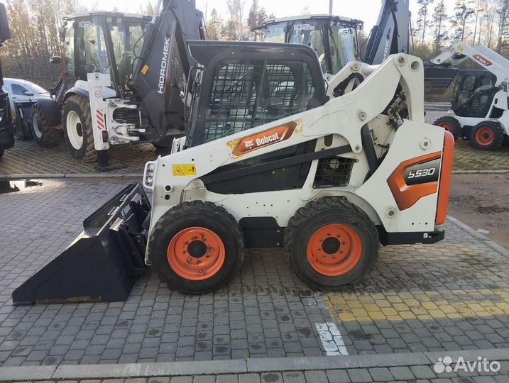 Мини-погрузчик Bobcat 530, 2024