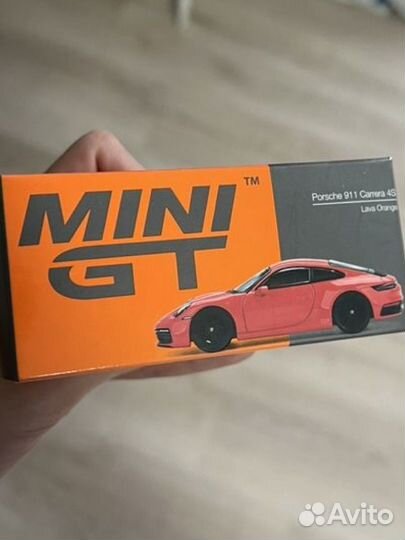 Mini GT Tarmac M2 Machines