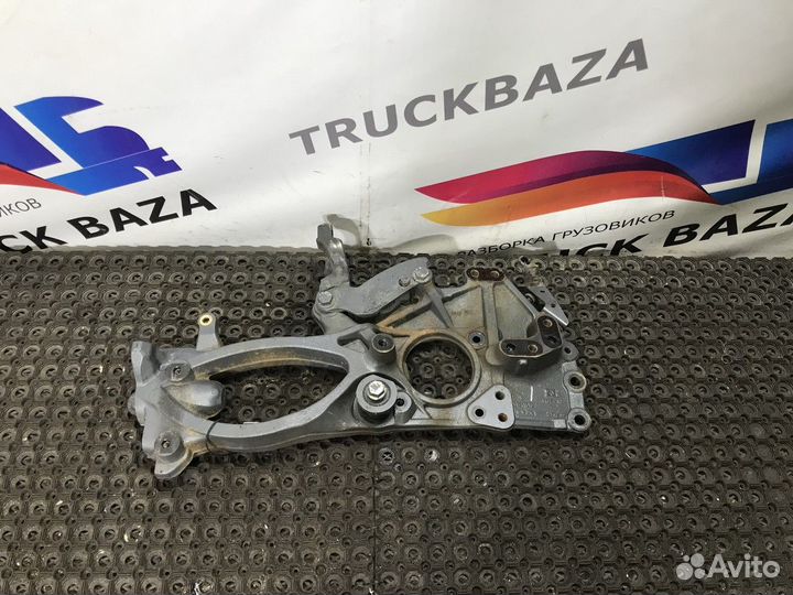 Кронштейн бампера левый Daf XF106