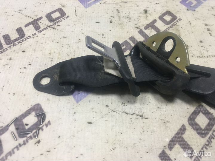 Ремень безопасности задний правый ваз 2110