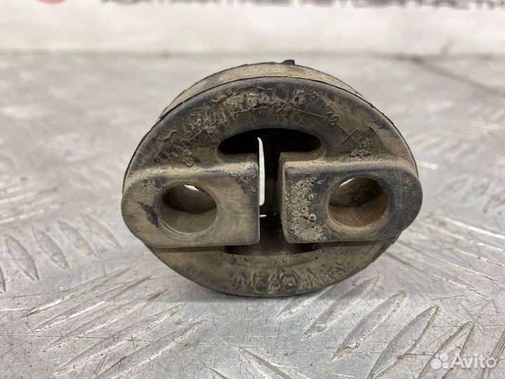 Б/У подушка глушителя (крепления, кронштейн