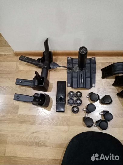 Запчасти и помощь для компьютерного кресла