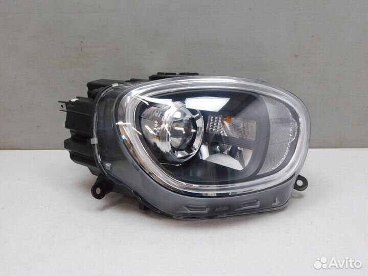 Фара правая Mini Countryman