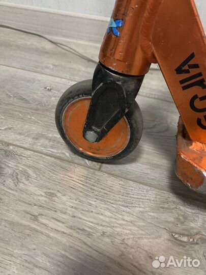 Трюковой самокат tech team virus парк