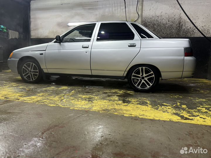 ВАЗ 2110 1.5 МТ, 2003, 200 000 км