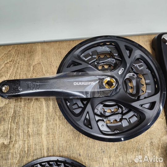 Система шатунов под квадрат и три звезды шимано