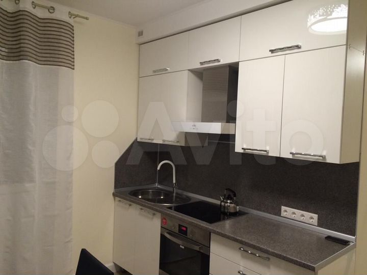 1-к. квартира, 45 м², 7/17 эт.