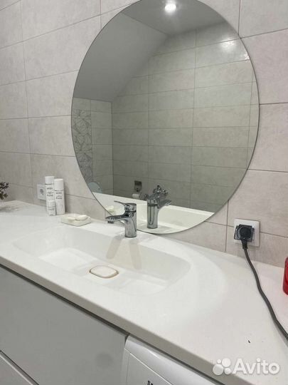 Круглое зеркало