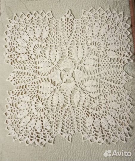 Салфетка вязаная