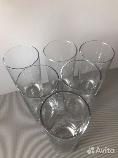 Стеклянные стаканы