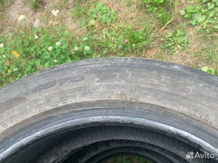 Toyo DRB 215/50 R17