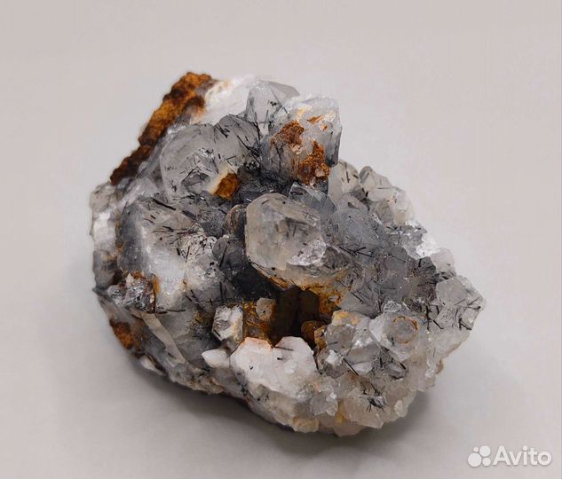 Друза кварца с турмалином, Бразилия / Минералы