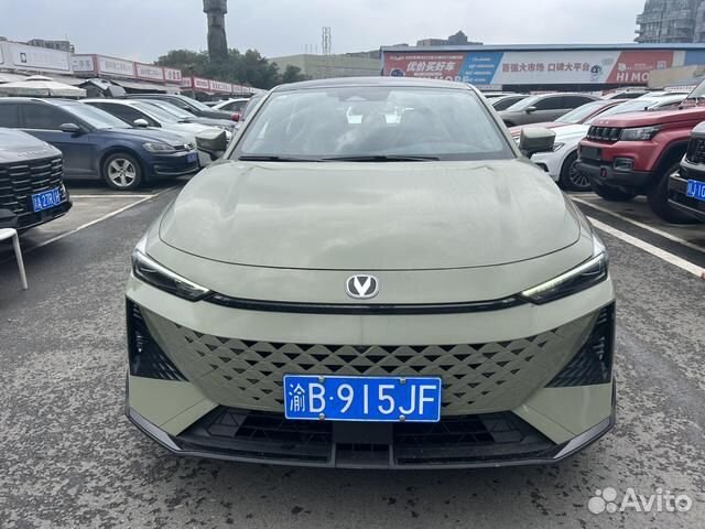 Changan UNI-V 1.5 AMT, 2023, 300 км