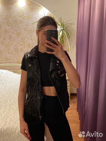 Жилет forever 21