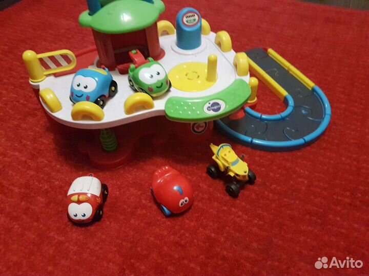 Игрушечная парковка
