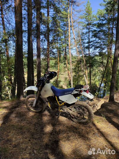 Suzuki Dr 350 s