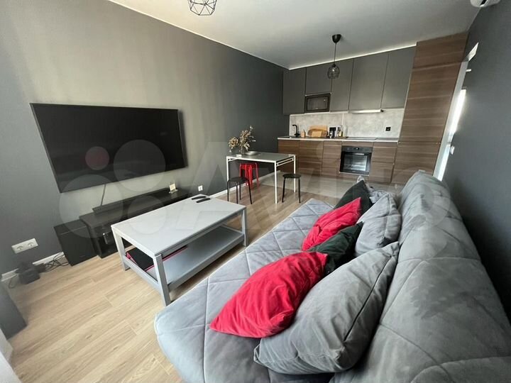 2-к. квартира, 65 м², 9/15 эт.