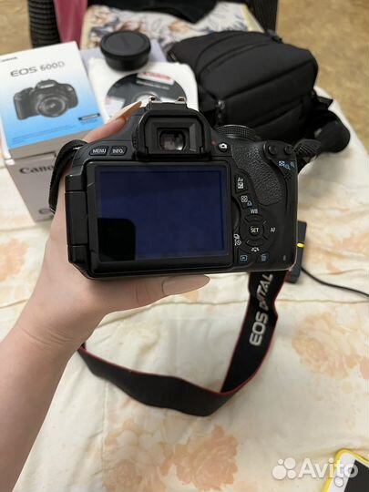 Зеркальный фотоаппарат canon eos 600d