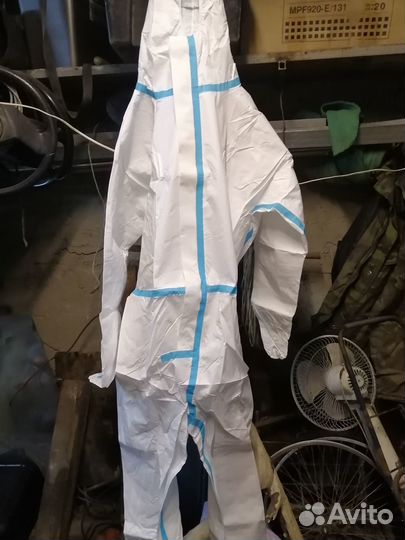 Комбинезон защитный многоразовый