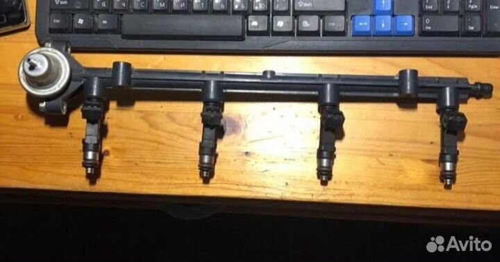 Топливная рампа змз 405/406/409