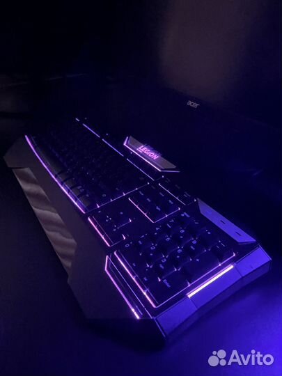 Игровая клавиатура / lenovo legion K200