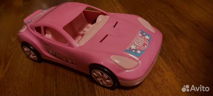 Красивый автомобиль