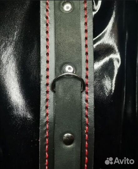 Ошейник кожаный прошитый с красным подкладом