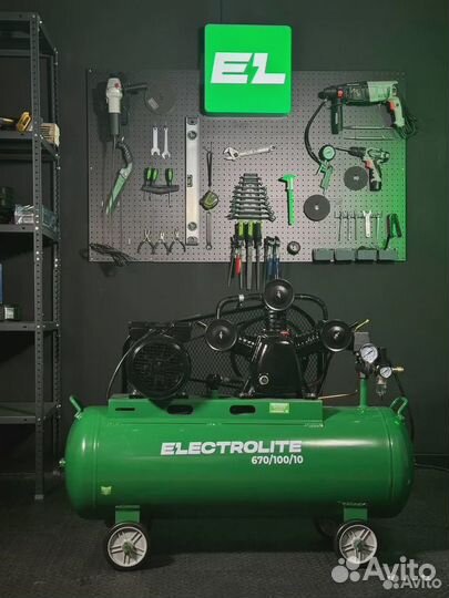 Воздушный компрессор 670/100/10 Собственное Произв