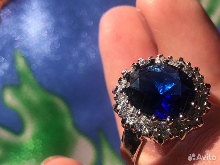 Кольцо с цирконами tiffany