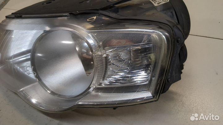Фара (передняя) левая Volkswagen Passat 6