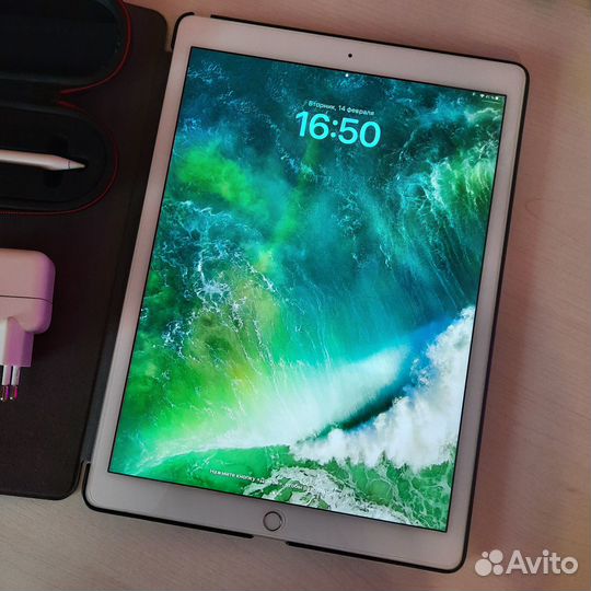 Продам iPad Pro 12.9 128gb 2017