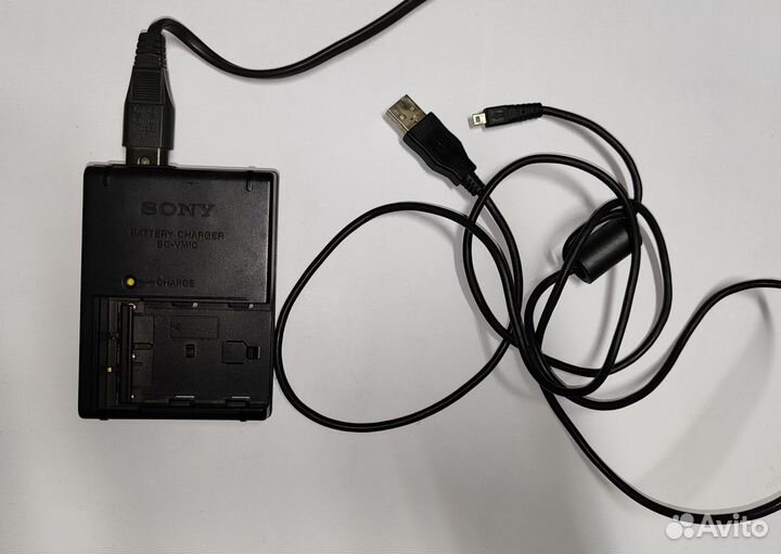 Зеркальный фотоаппарат Sony Alpha dslr-A100