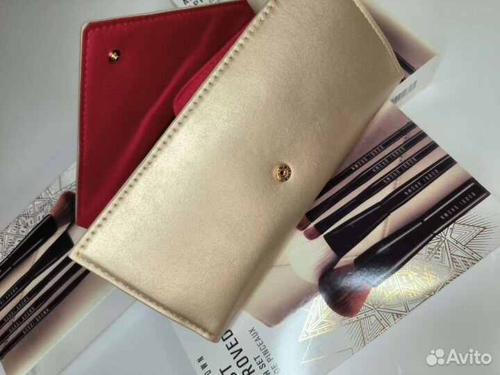 Кисти Bobbi Brown Artist Approved Brush Set