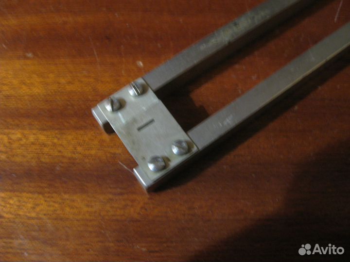 Камертон старинный