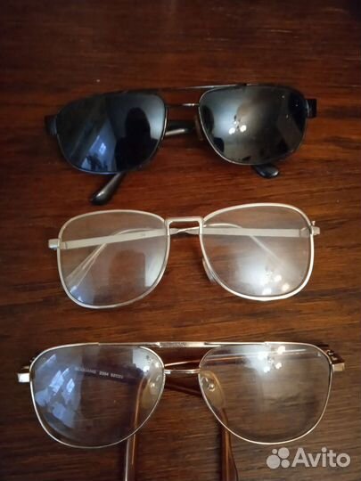 Очки стильные со стеклами и другие в ассортименте