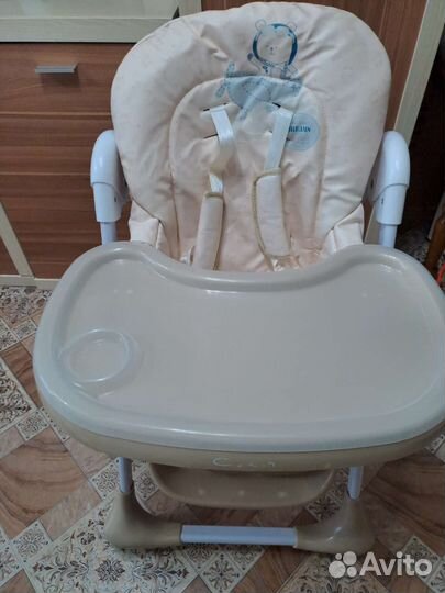 Стульчик для кормления